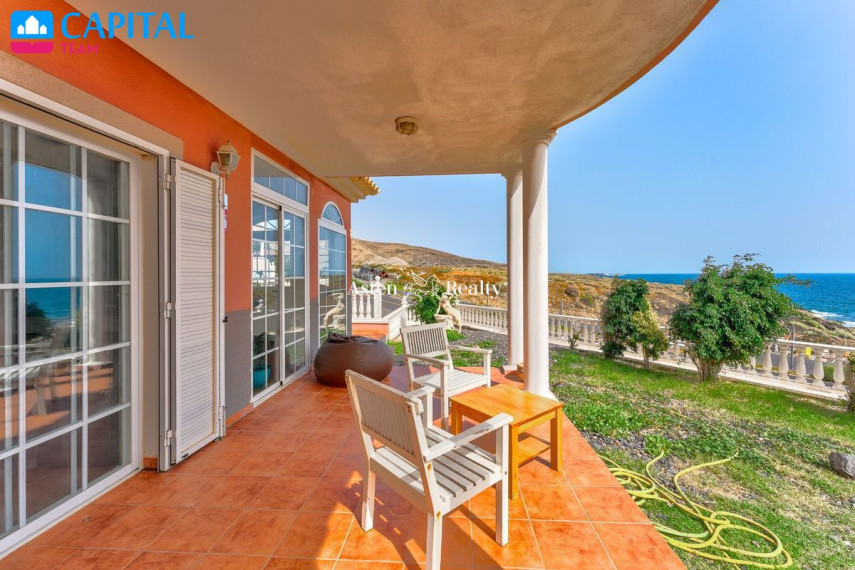 Parduodamas namas Calle Girasol, 7 , 233.00 kv.m ploto,  Floors 9