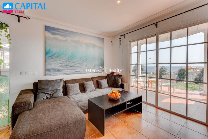 Parduodamas namas Calle Girasol, 7 , 233.00 kv.m ploto,  Floors 12