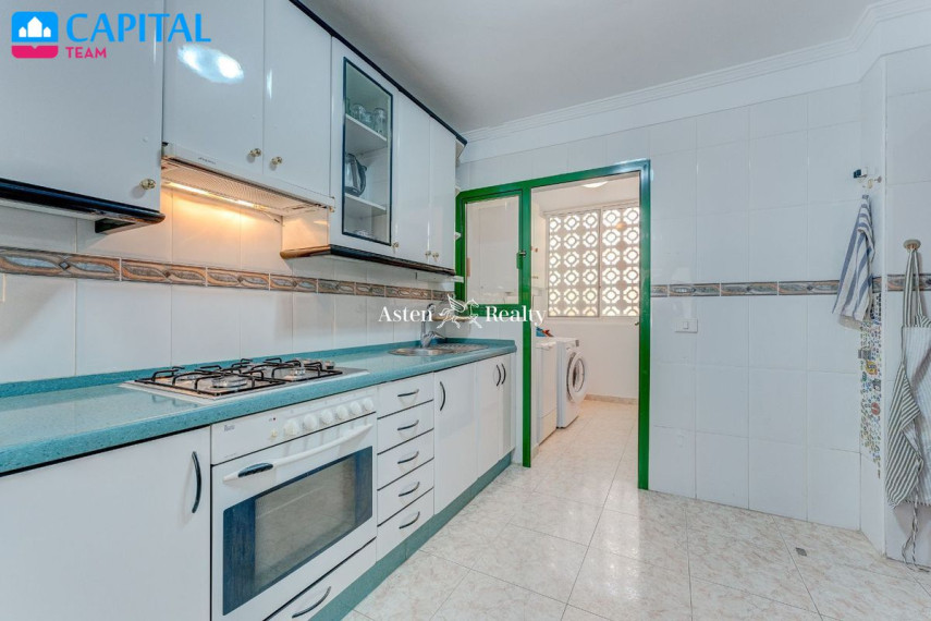 Parduodamas namas Calle de Mencey Anaga, 26-3 , 129.00 kv.m ploto,  Floors 11