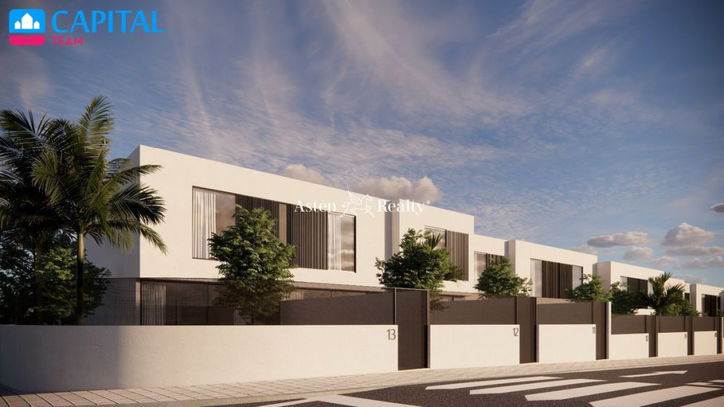 Parduodamas namas Calle Taro , 193.00 kv.m ploto,  Floors 8