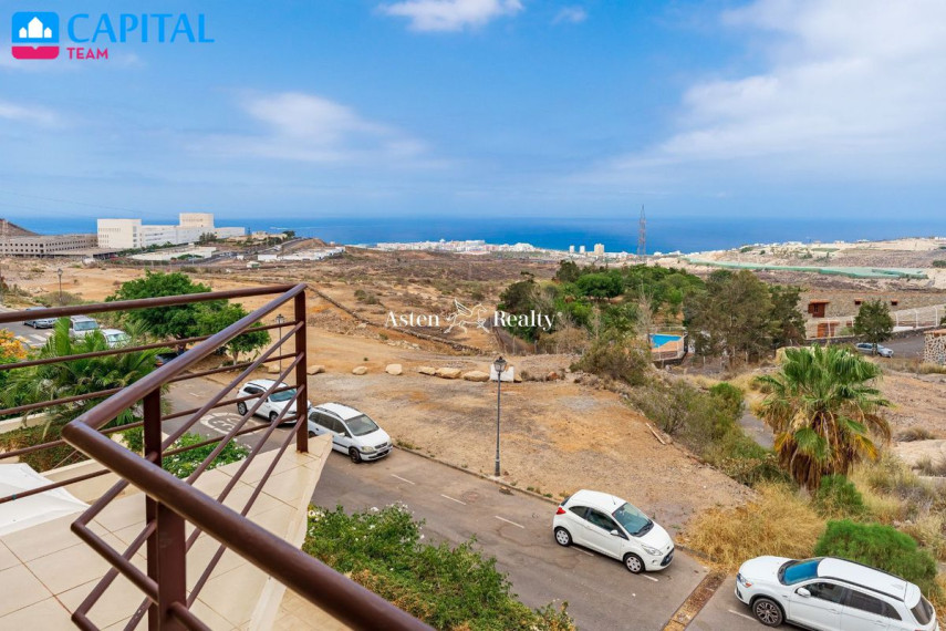 Parduodamas namas Calle Armiche, 94 , 274.00 kv.m ploto,  Floors 30