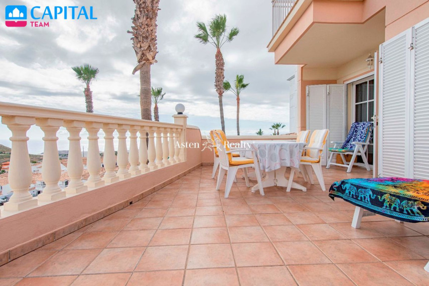 Parduodamas namas Calle Tahona, 1 , 245.00 kv.m ploto,  Floors 20