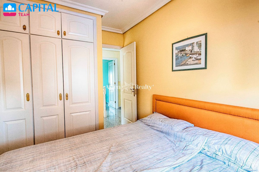 Parduodamas namas Calle Tahona, 1 , 245.00 kv.m ploto,  Floors 32
