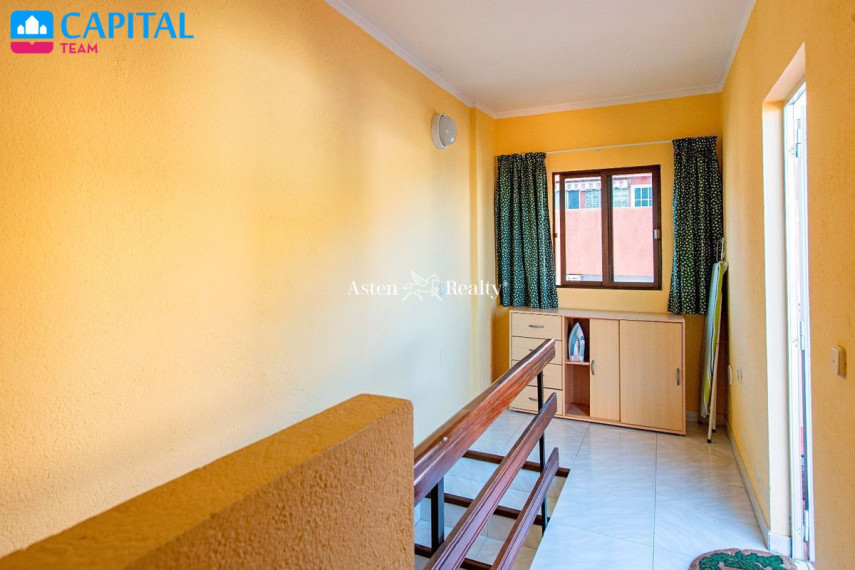 Parduodamas namas Calle Calvario, 50 , 192.00 kv.m ploto,  Floors 27