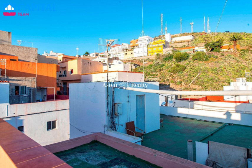 Parduodamas namas Calle Calvario, 50 , 192.00 kv.m ploto,  Floors 30