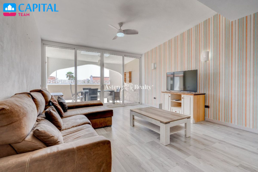 Parduodamas namas Calle Andorra, 1 , 150.00 kv.m ploto,  Floors 7
