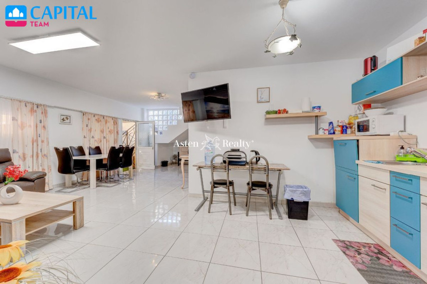Parduodamas namas Calle La Carnada, 16 , 614.00 kv.m ploto,  Floors 42