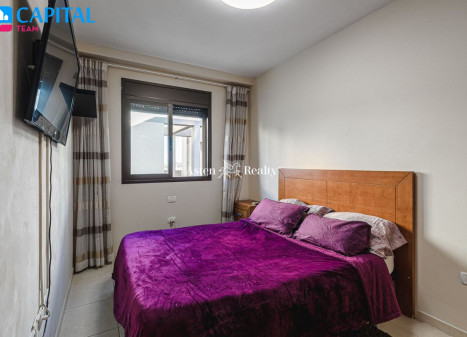 Parduodamas namas Calle Envolvente, 2 , 246.00 kv.m ploto,  Floors