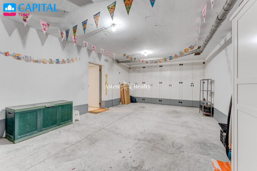 Parduodamas namas Calle de la Botavara, 13 , 256.00 kv.m ploto,  Floors 24