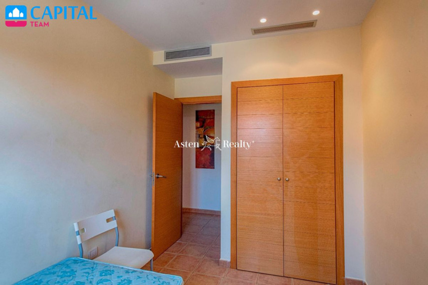 Parduodamas namas Calle Trasera de San Blas, 101 , 180.00 kv.m ploto,  Floors 23