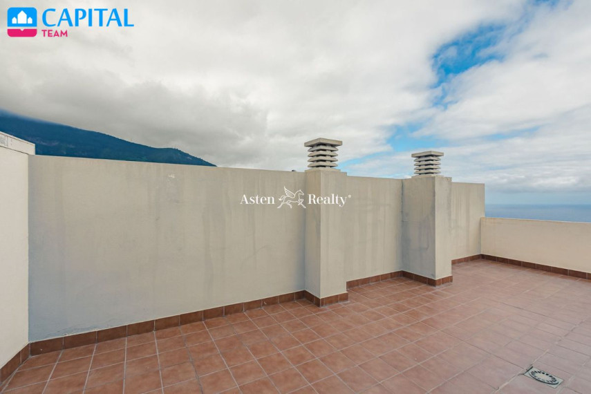 Parduodamas namas Calle los Afligidos, 11A , 281.00 kv.m ploto,  Floors 22