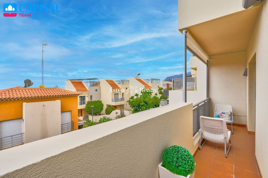 Parduodamas namas Avenida Marítima Puerto de Santiago, 20 , 292.00 kv.m ploto,  Floors 5