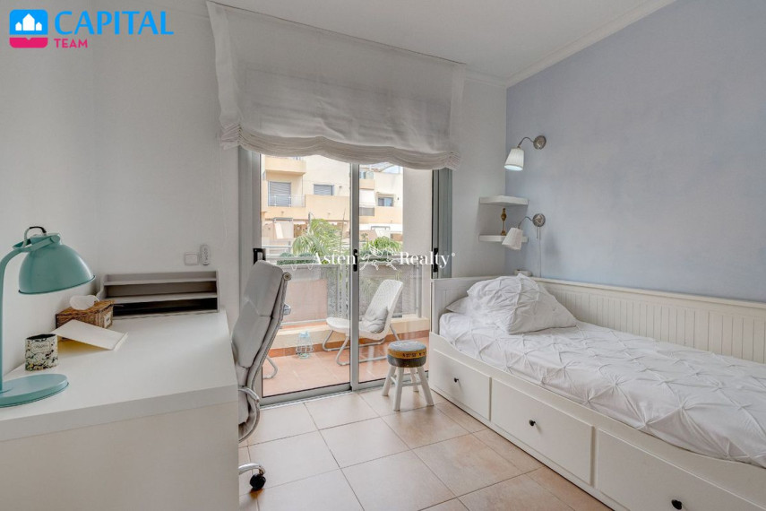 Parduodamas namas Avenida Marítima Puerto de Santiago, 20 , 292.00 kv.m ploto,  Floors 11