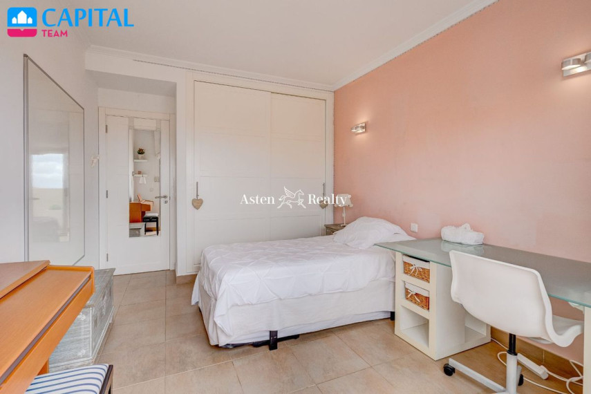 Parduodamas namas Avenida Marítima Puerto de Santiago, 20 , 292.00 kv.m ploto,  Floors 13
