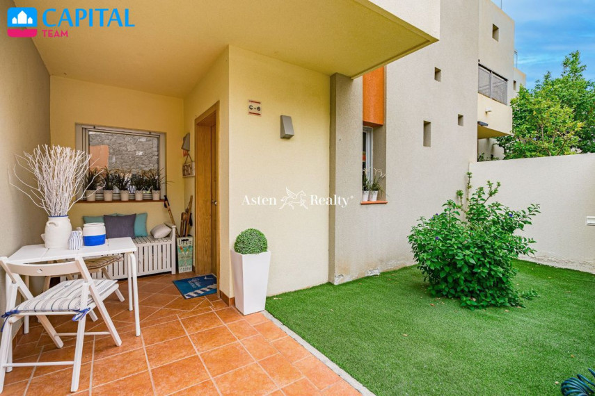 Parduodamas namas Avenida Marítima Puerto de Santiago, 20 , 292.00 kv.m ploto,  Floors 15