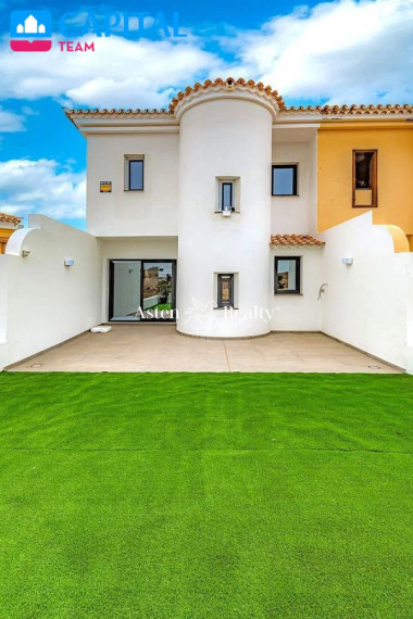 Parduodamas namas Lugar Golf del Sur, 64 , 112.00 kv.m ploto,  Floors 3