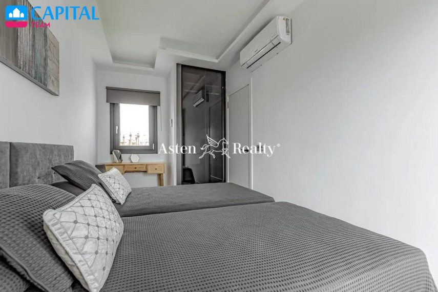 Parduodamas namas Lugar Golf del Sur, 64 , 112.00 kv.m ploto,  Floors 14