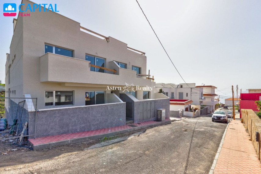 Parduodamas butas Calle Morro Afonso Bajo, 63 , 86.00 kv.m ploto, 2 kambariai 1