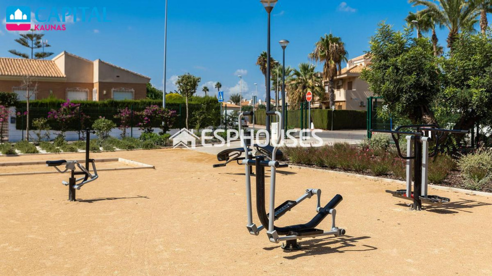 Parduodamas butas Calle de Pablo Picasso, 150000 , 120.00 kv.m ploto, 3 kambariai 23