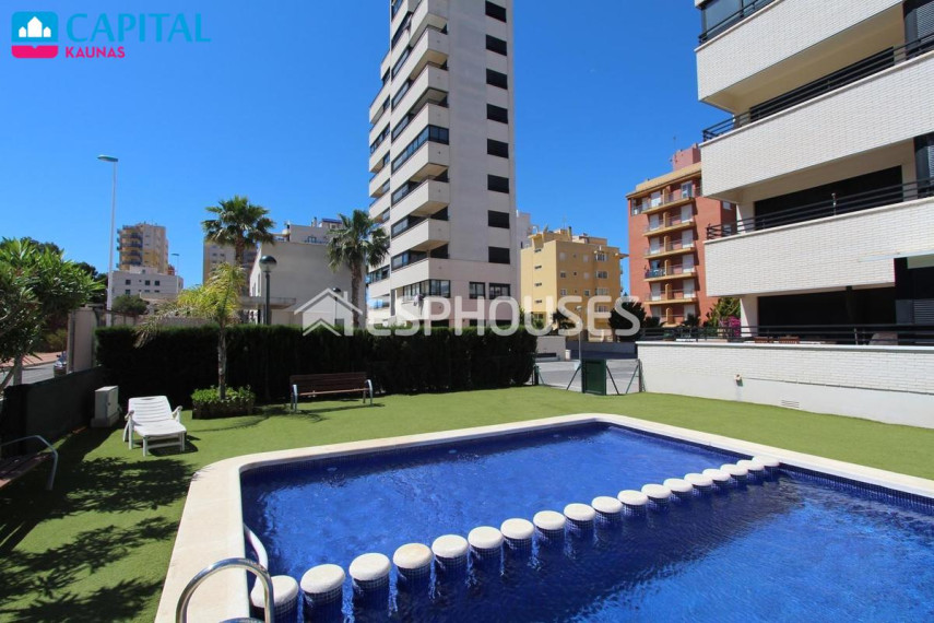 Parduodamas butas Calle de Mestre Celestino Verdú Pérez, 5 , 135.00 kv.m ploto, 3 kambariai 11