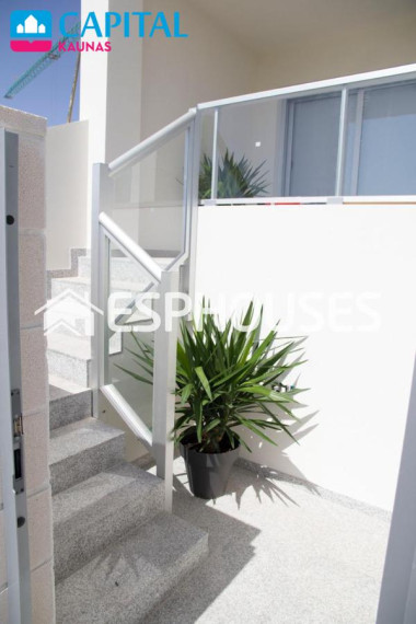 Parduodamas butas Calle Miguel Delibes, 22A , 92.00 kv.m ploto, 3 kambariai 46