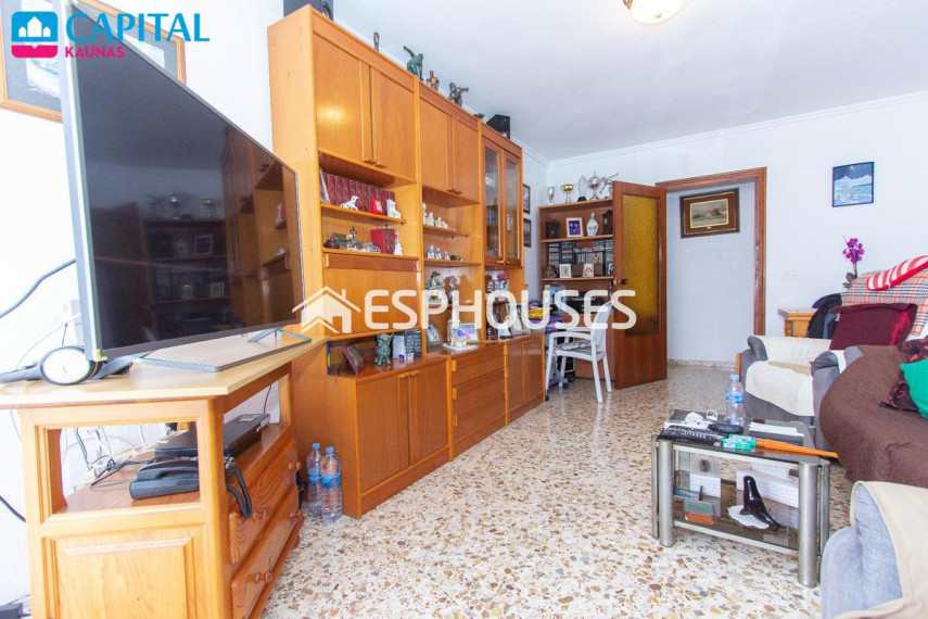 Parduodamas butas Calle de Crevillente, 21 , 90.00 kv.m ploto, 3 kambariai 6