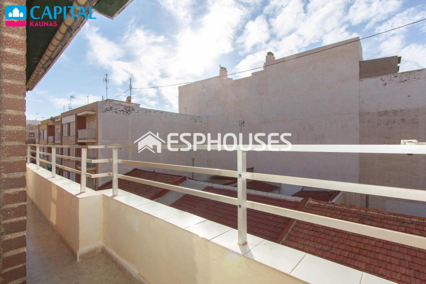 Parduodamas butas Calle de Crevillente, 21 , 90.00 kv.m ploto, 3 kambariai 13