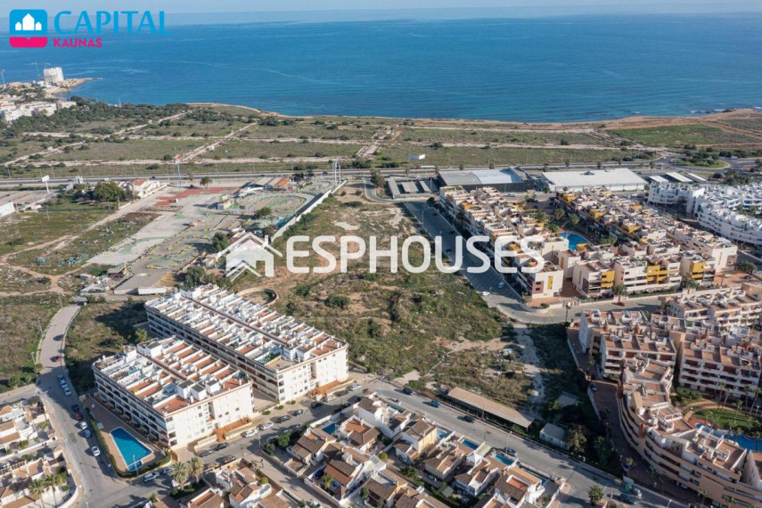 Parduodamas butas Calle Santa Alodia, 10 , 75.00 kv.m ploto, 2 kambariai 21