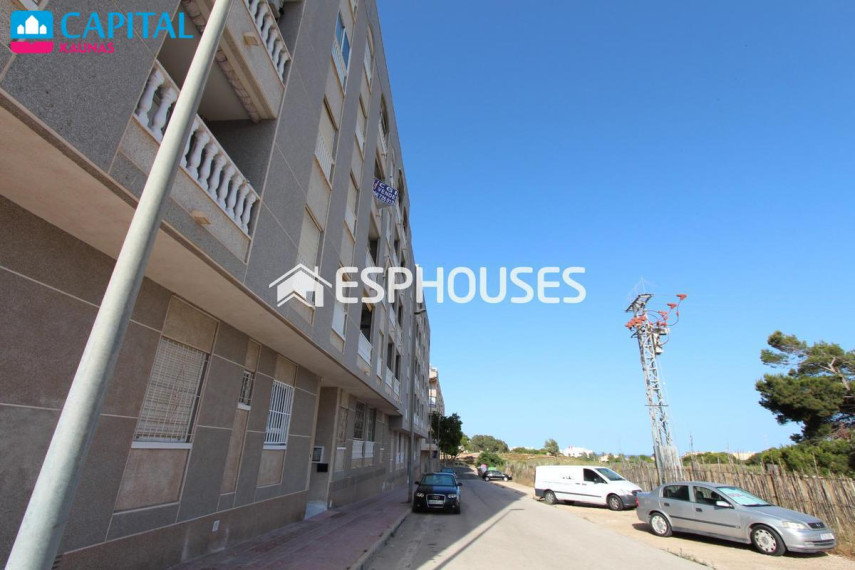 Parduodamas butas Calle de Beatriz Anna Ruíz, 1 , 50.00 kv.m ploto, 1 kambariai 18