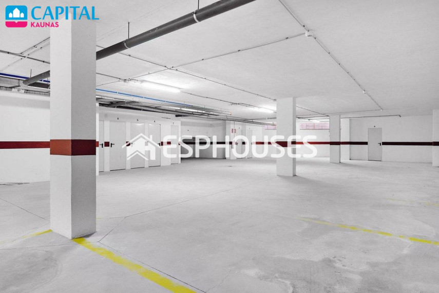 Parduodamas butas Calle de Carmelo Pérez, 11 , 92.00 kv.m ploto, 2 kambariai 27