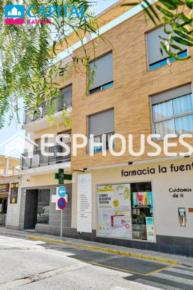 Parduodamas butas Calle de Carmelo Pérez, 11 , 92.00 kv.m ploto, 2 kambariai 28
