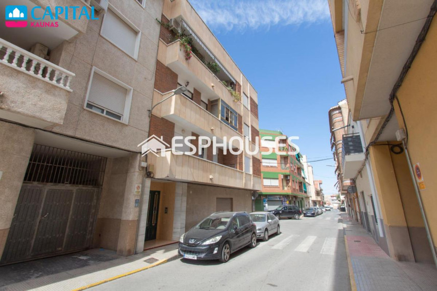 Parduodamas butas Calle de Nuestro Padre Jesús, 66 , 144.00 kv.m ploto, 4 kambariai 4