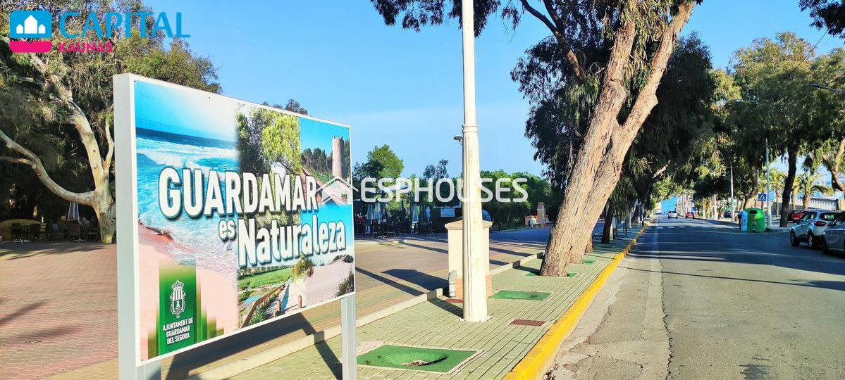 Parduodamas butas Calle del Maestro José González Hernández, 3 , 81.00 kv.m ploto, 2 kambariai 19