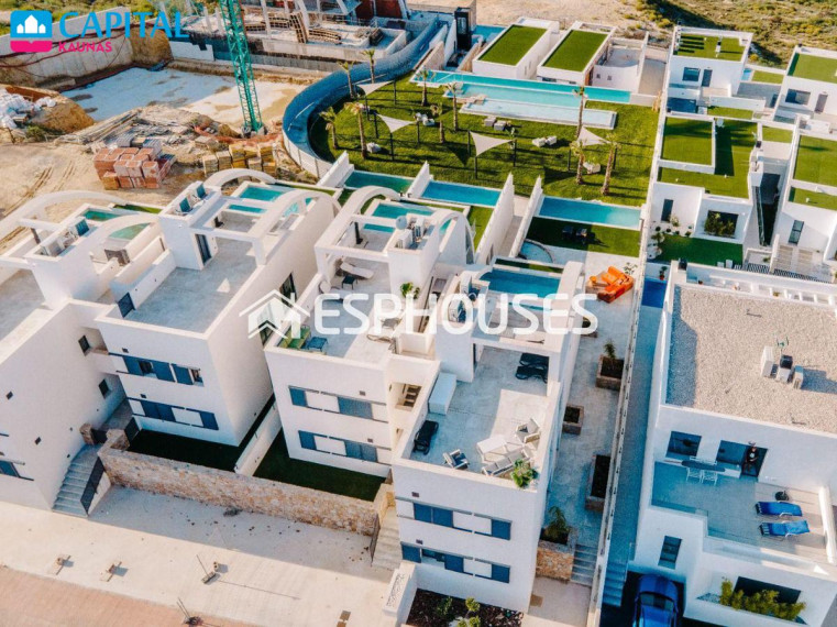 Parduodamas butas Calle Sierra de Cazalla, 4 , 80.00 kv.m ploto, 2 kambariai 8