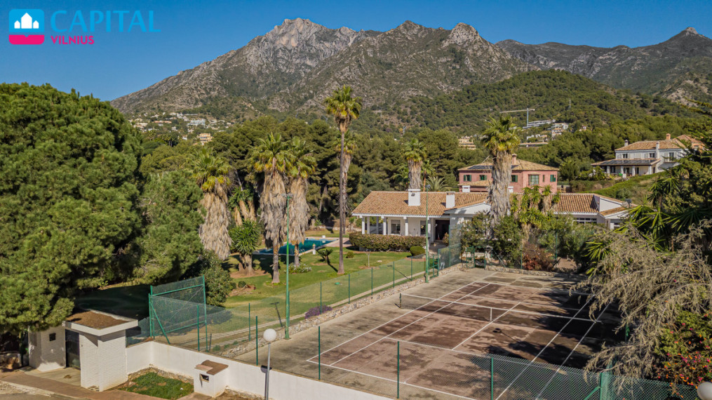 Parduodamas butas  8