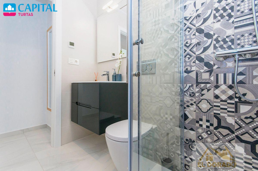 Parduodamas namas Calle Huelva, 12 , 146.00 kv.m ploto,  Floors 26
