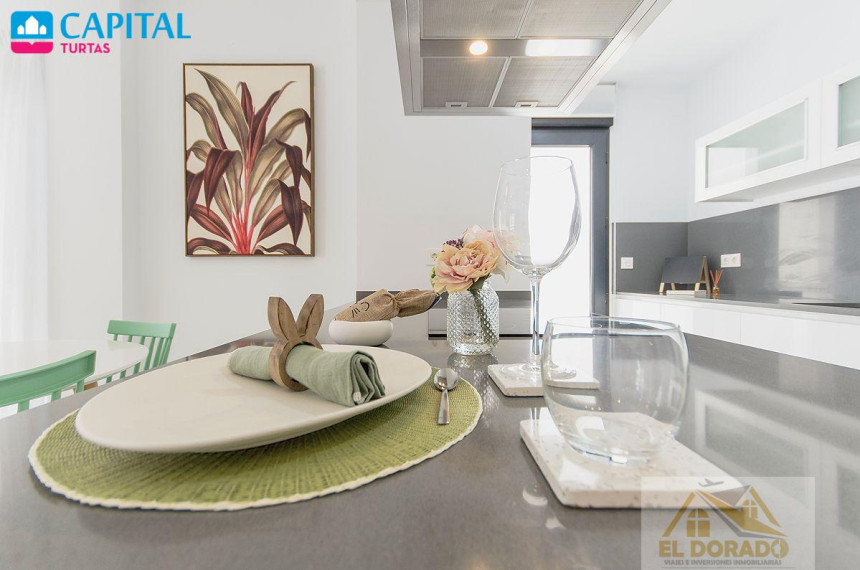Parduodamas namas Calle Huelva, 12 , 123.00 kv.m ploto,  Floors 17