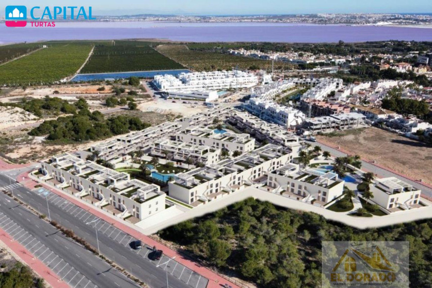 Parduodamas namas Avenida de Dènia , 178.00 kv.m ploto,  Floors 19