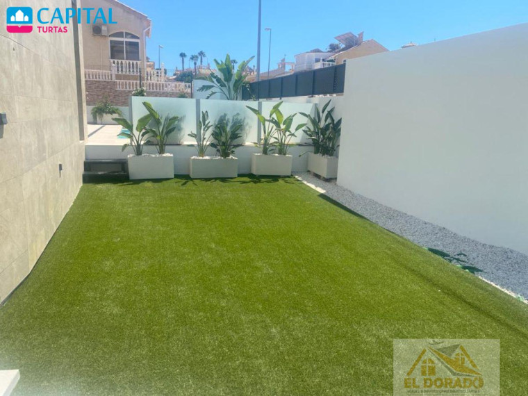 Parduodamas namas Calle Leman, 6 , 158.00 kv.m ploto,  Floors 36