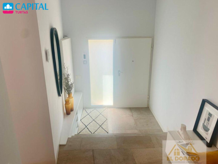Parduodamas namas Calle Leman, 6 , 158.00 kv.m ploto,  Floors 34