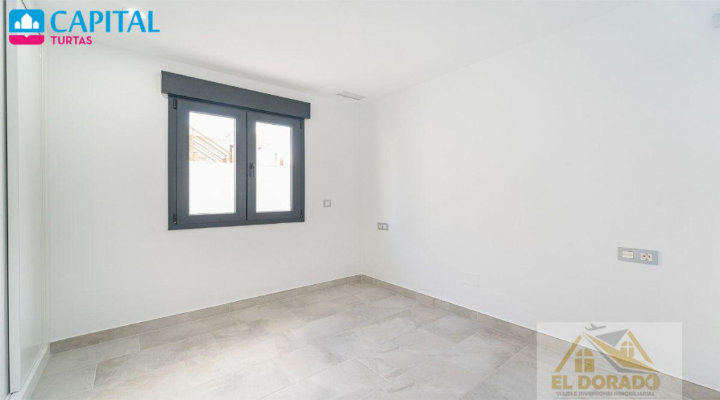 Parduodamas namas Calle San Sebastian, 8 , 244.00 kv.m ploto,  Floors 12