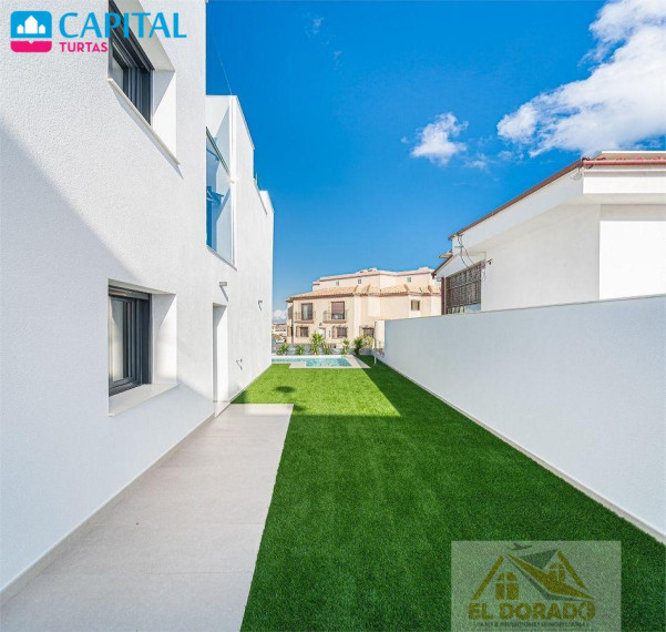 Parduodamas namas Calle San Sebastian, 8 , 244.00 kv.m ploto,  Floors 30