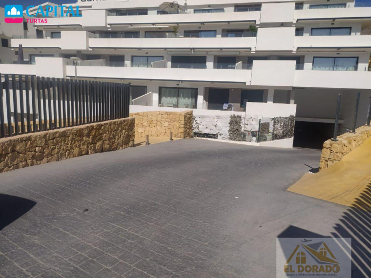 Parduodamas namas Avenida de América, 2Q , 230.00 kv.m ploto,  Floors 5