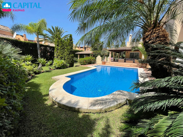 Nuomojamas namas Marbella Este - Dunas de Bahia Marbella , 450.00 kv.m ploto,  Floors 1