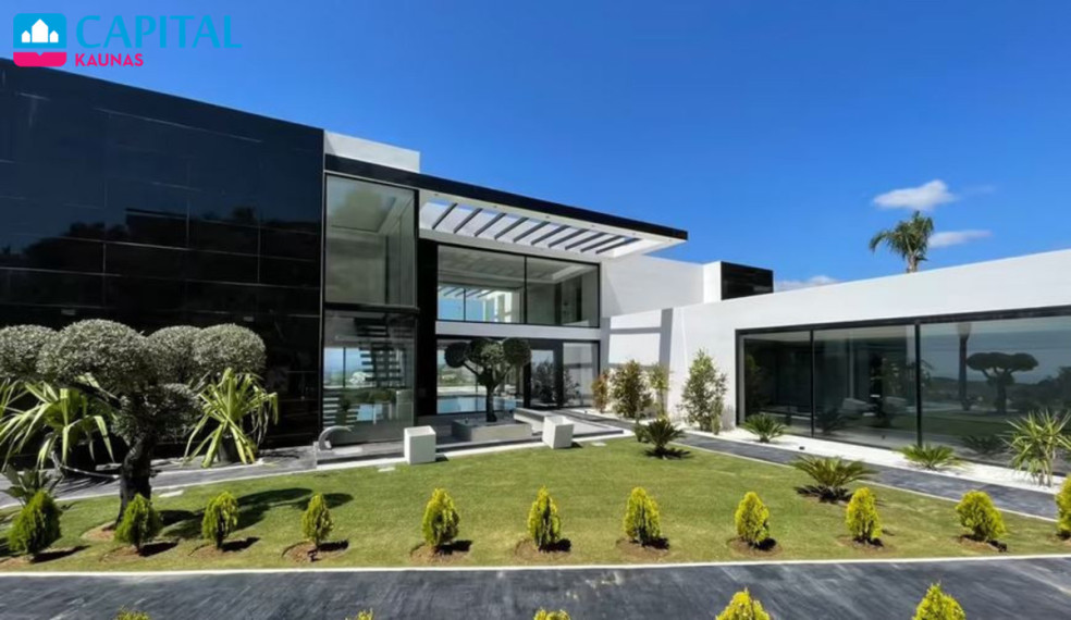 Parduodamas namas Marbella Club Golf Resort , 1055.00 kv.m ploto,  Floors 3