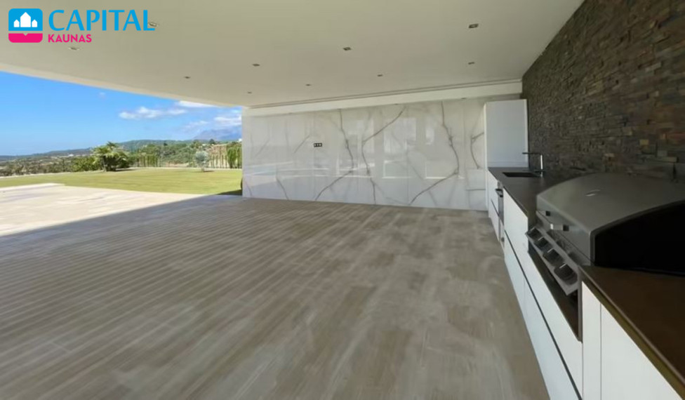 Parduodamas namas Marbella Club Golf Resort , 1055.00 kv.m ploto,  Floors 16