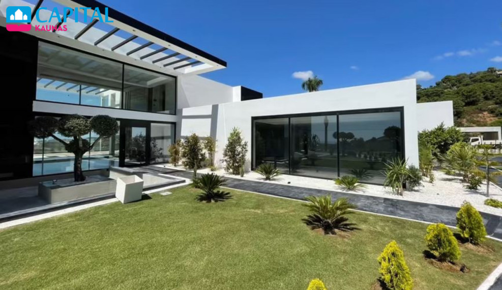 Parduodamas namas Marbella Club Golf Resort , 1055.00 kv.m ploto,  Floors 20