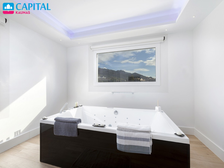 Parduodamas namas Marbella , 500.00 kv.m ploto,  Floors 9