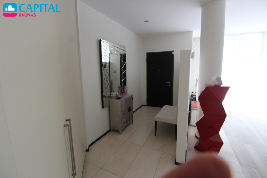 Parduodamas namas Marbella Golden Mile - Sierra Blanca , 437.00 kv.m ploto,  Floors 7