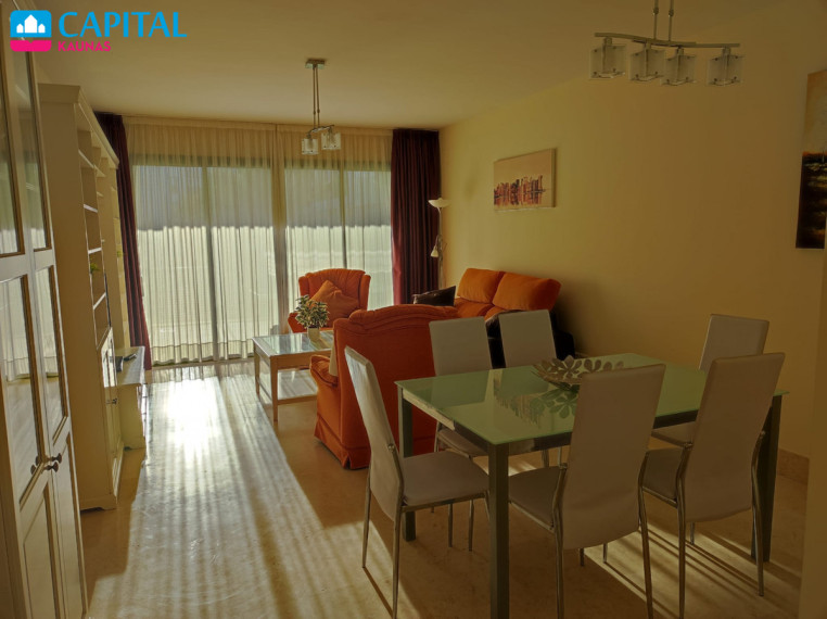 Nuomojamas butas 90.00 kv.m ploto, 2 kambariai 2